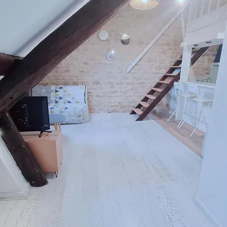 Hyper Centre Apartment *