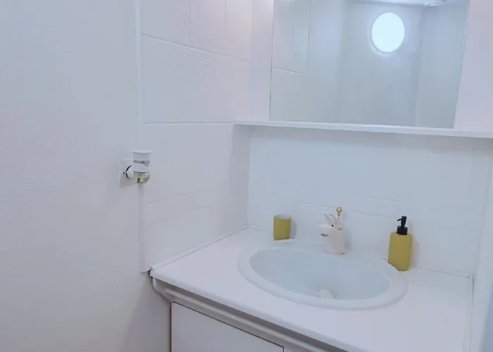 Hyper Centre Apartment